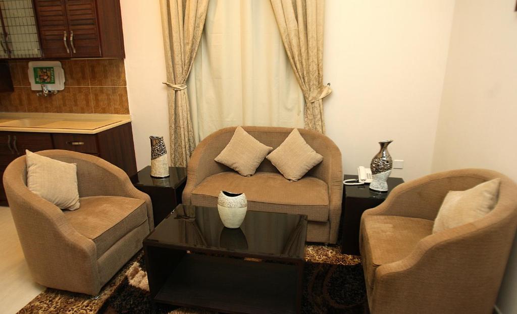 Rest Night Serviced Apartments - Al Nafal Riad Cameră foto